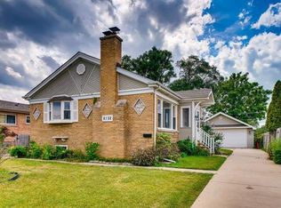8152 Mayfield Ave, Burbank, IL