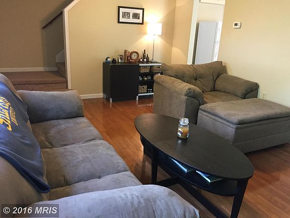4th image of 103 Targee Pl