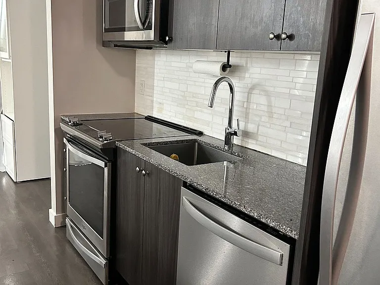 210 Sabina Dr #403 — Photo 12