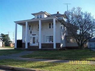 319 N Washington St, Flora, IN 46929