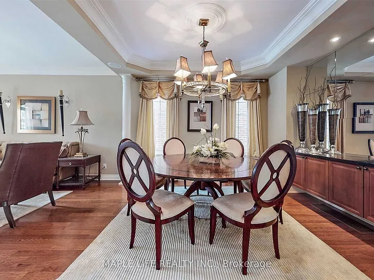 246 Sir Benson Dr — Photo 6