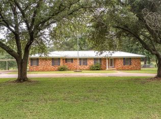 11100 S Main St, New London, TX 75682