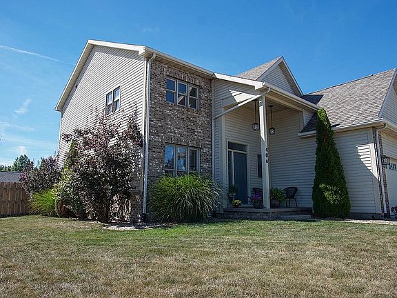 3rd image of 406 N Brookfield Dr