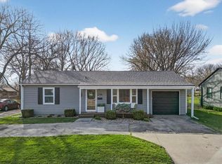 7106 Nall Ave, Overland Park, KS 66208