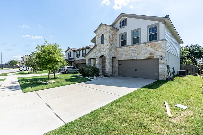 5649 Porano Cir — Photo 23