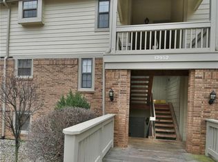 12952 Bryce Canyon Dr UNIT 17E, Maryland Heights, MO 63043