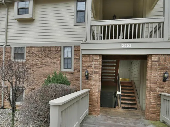 12952 Bryce Canyon Dr Unit 17E, Maryland Heights, MO 63043