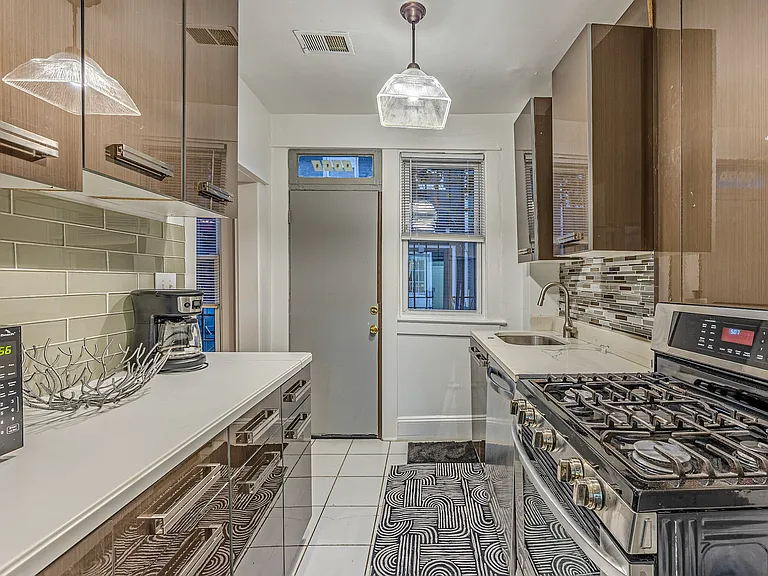 1313 Florida Ave NE — Photo 14