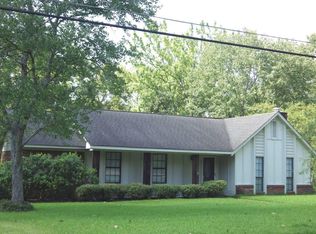2806 Plum Rd, Starkville, MS 39759