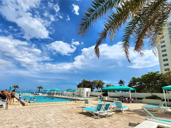 3725 S Ocean Dr APT 620, Hollywood, FL 33019
