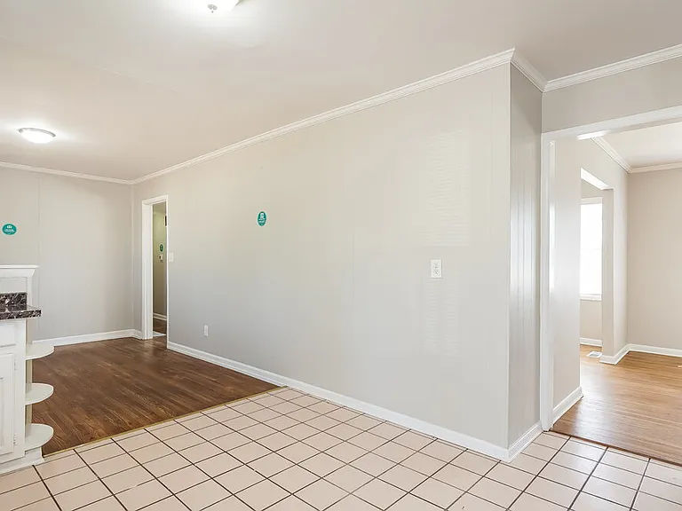 224 Tanglewood Cir — Photo 11