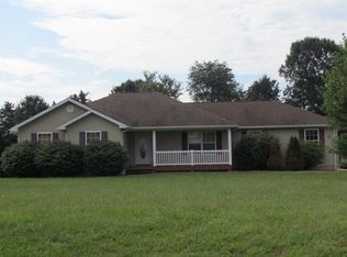 20650 Blackberry Ln, Crocker, MO 65452