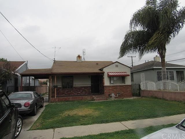 1st image of 3305 W 112th St
