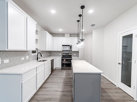 6th image of this home