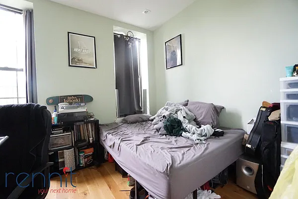 Rented by Rennit Inc. | media 11