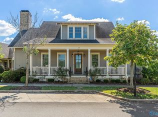 23 Dewitt Dr SE, Huntsville, AL 35802