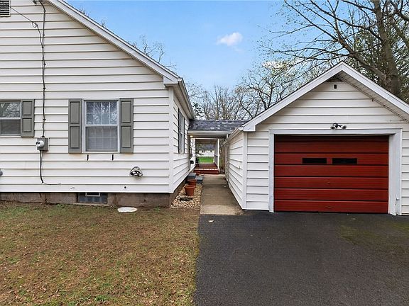 3rd image of 2999 Chili Ave