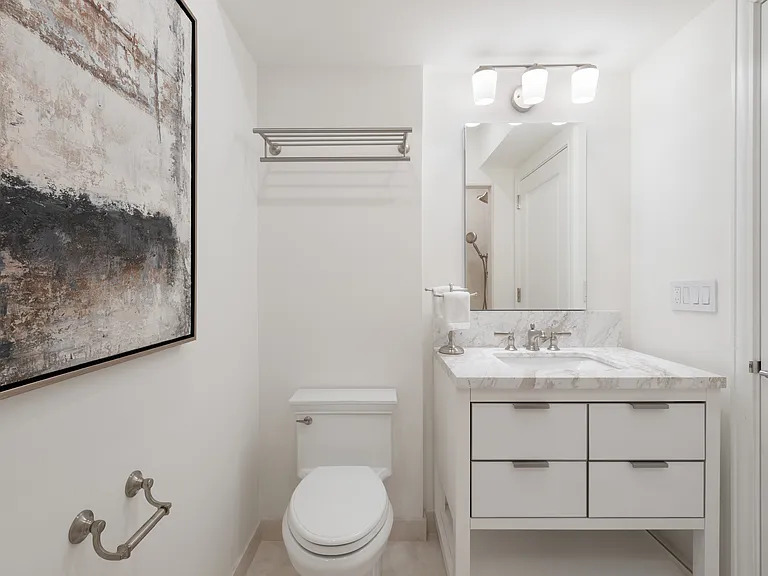 160 Central Park S #1817 — Photo 13