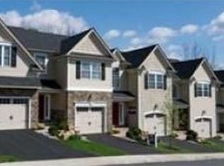 1652 Finches Garden Rd, Bethlehem, PA 18015