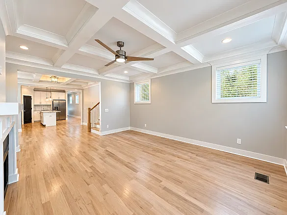 4 bed, 2129 sqft, $3,250 — Photo 4