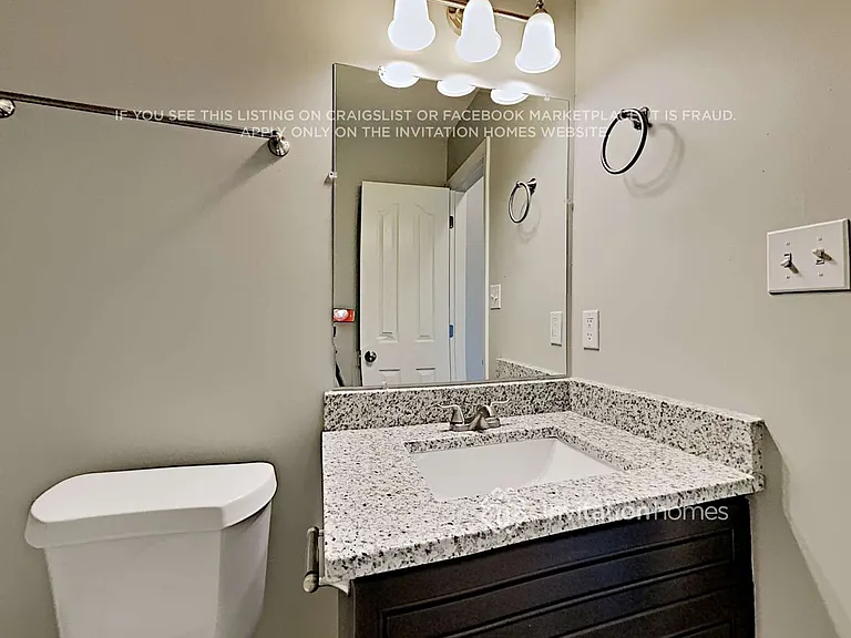 14633 Arlandes Dr — Photo 13