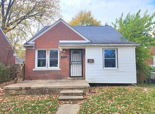 12823 Riad St, Grosse Pointe, MI 48224