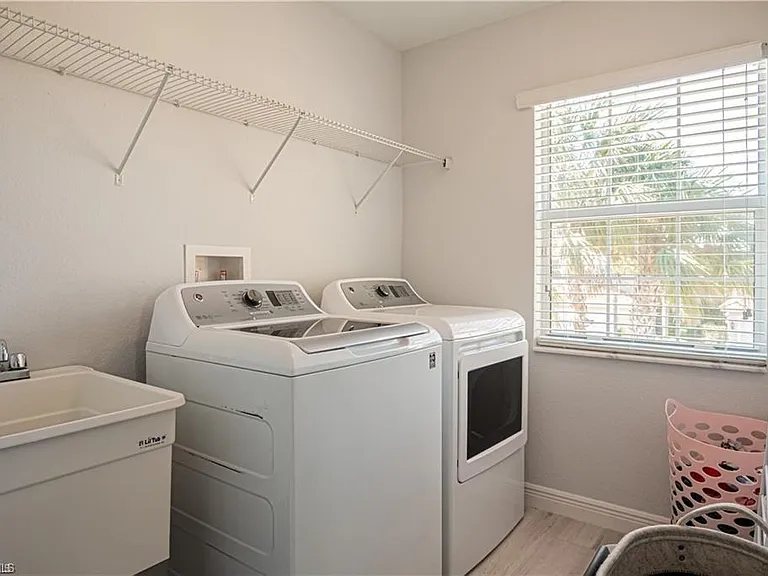 11031 Yellow Poplar Dr — Photo 15