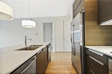 Sold by Avenue Sotheby's International Realty