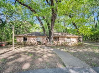 1720 Nokomis Rd, Lancaster, TX 75146