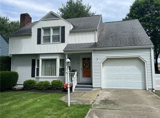 90 Chambers Ave, Greenville, PA