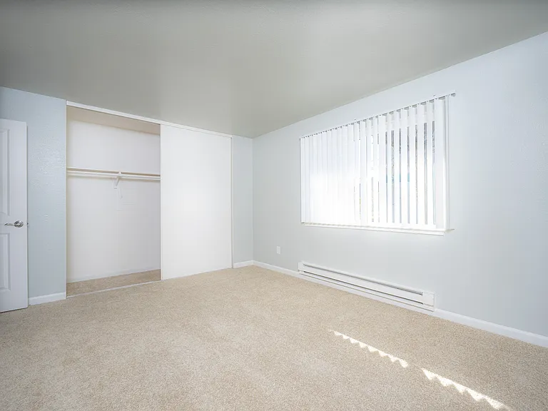 3040 Sunset UNIT#15 2bed (1)