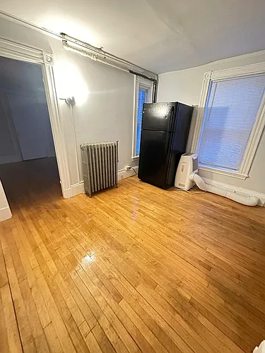 646 Main Rd N Photo 1