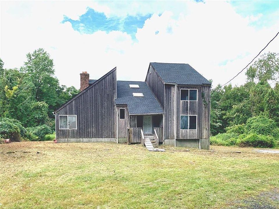 1st image of 7 West Ln