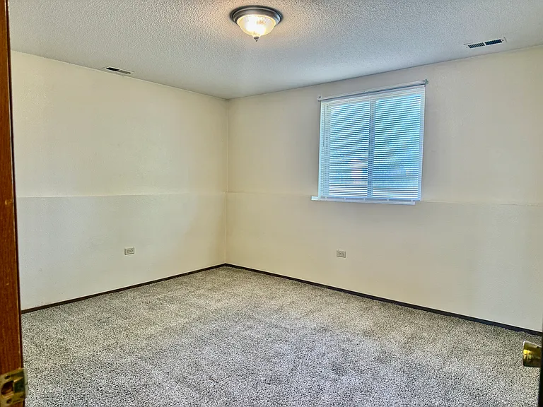 514 E Harney St #D — Photo 11