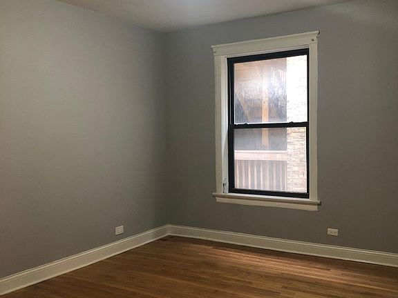 4th image of 6725 S East End Ave #3
