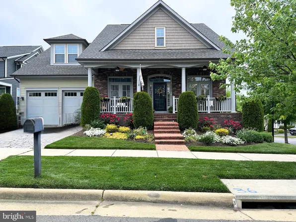 17213 Flatstick Ct, Dumfries, VA 22026