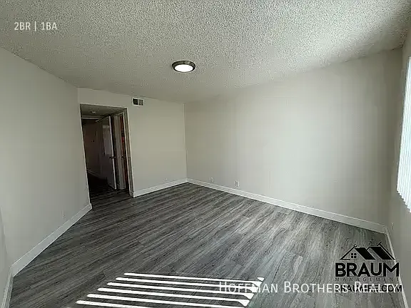 4638 Tilden Ave #7 — Photo 21