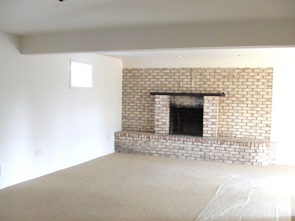 5th image of 5878 Shope Pl