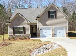 41 Blake Ct, Mansfield, GA 30055