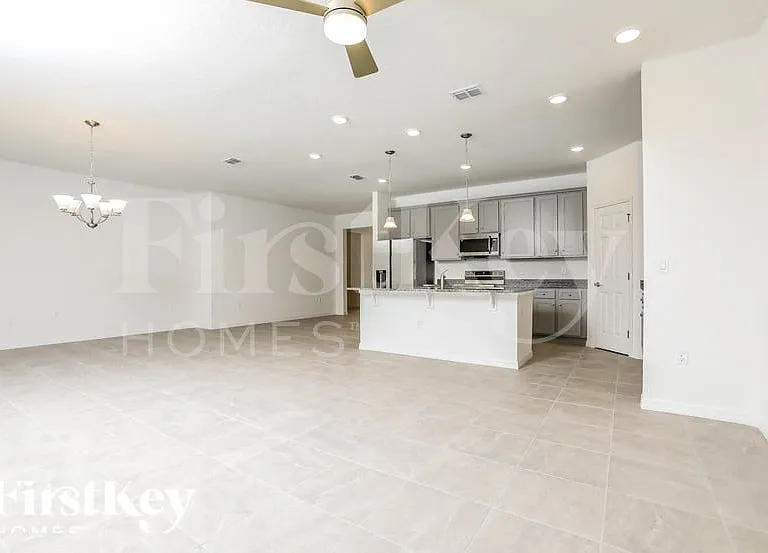 1257 Spokane Point — Photo 3