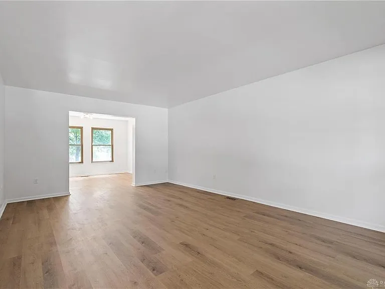 5420 Split Rock Dr — Photo 6