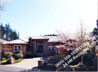 7922 NW Blue Pointe Ln, Portland, OR 97229