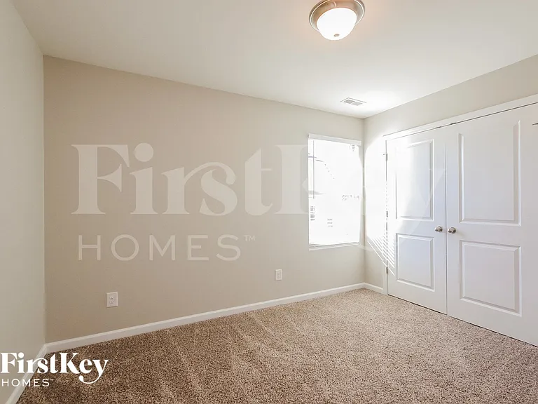 4204 Craighill Ln — Photo 12