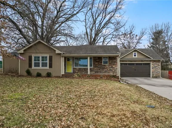 705 Hickory St, Richmond, MO 64085