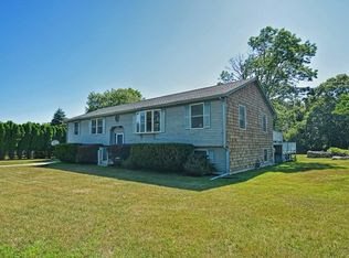 599 Main Rd, Westport, MA 02790