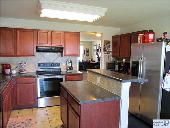 2nd image of 215 Calixto Ct