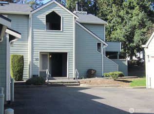 451 S 328th Street #E20, Federal Way, WA