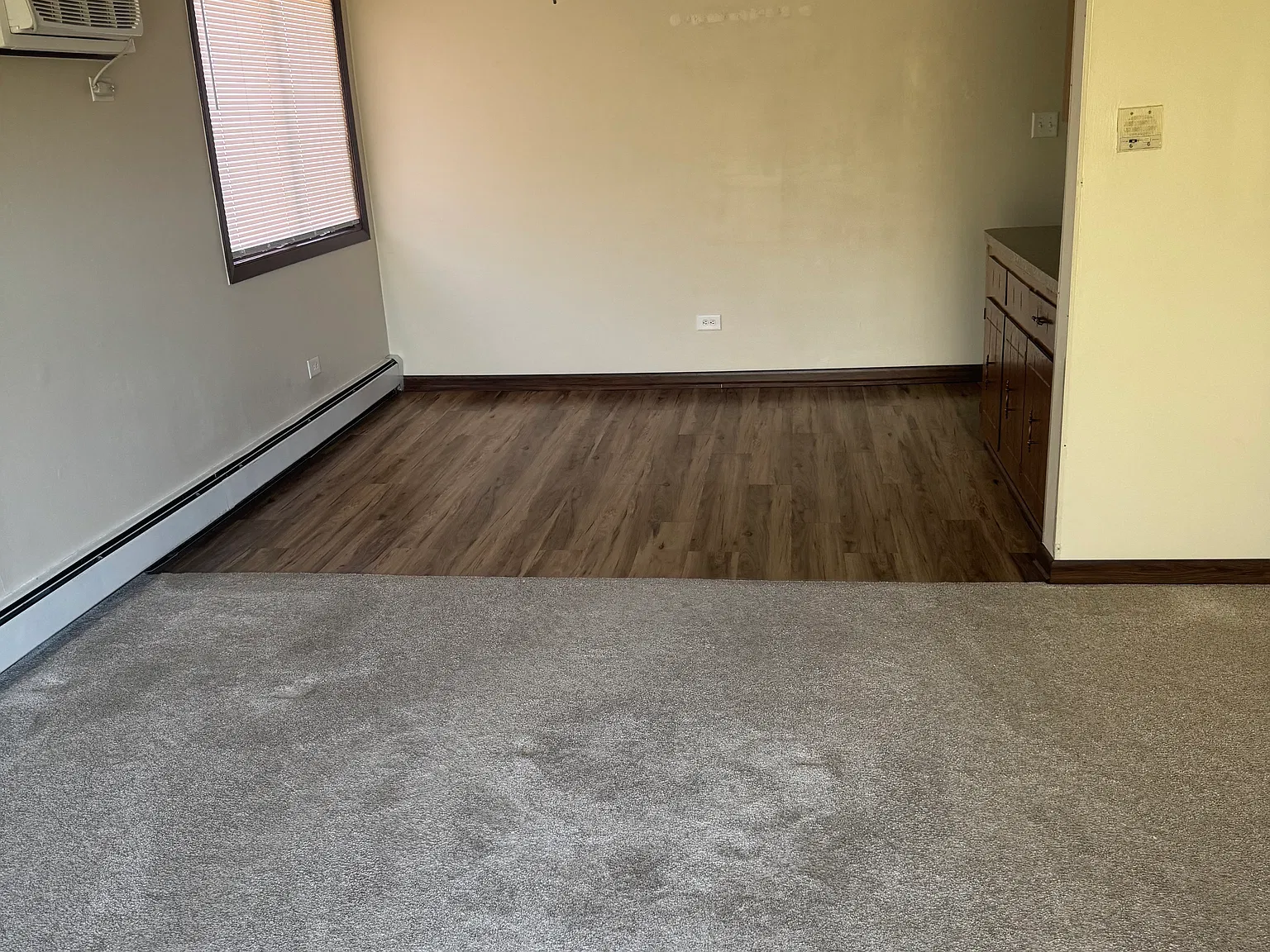 2 bed, 900 sqft, $1,700 — Photo 2