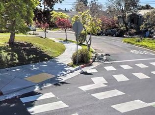 1190 Monterey Ave, Berkeley, CA 94707