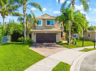 16607 Sapphire Mnr, Weston, FL 33331